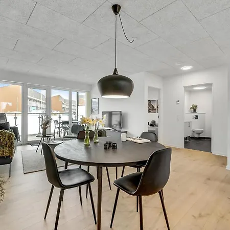 Awesome In Lejlighed *