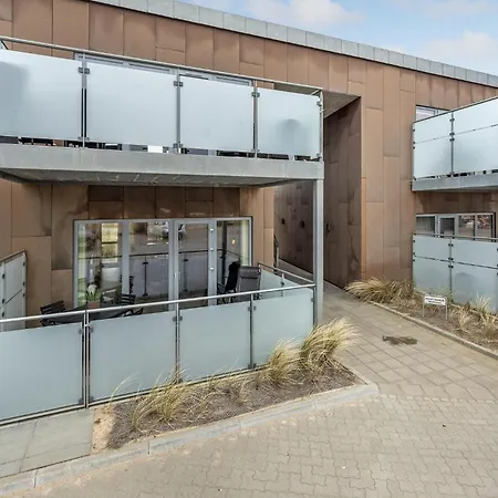 Apartment 2 Bedroom Amazing In *