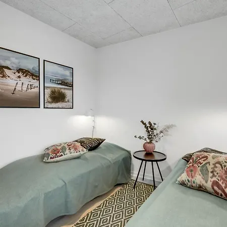 2 Bedroom Amazing In Ringkobing